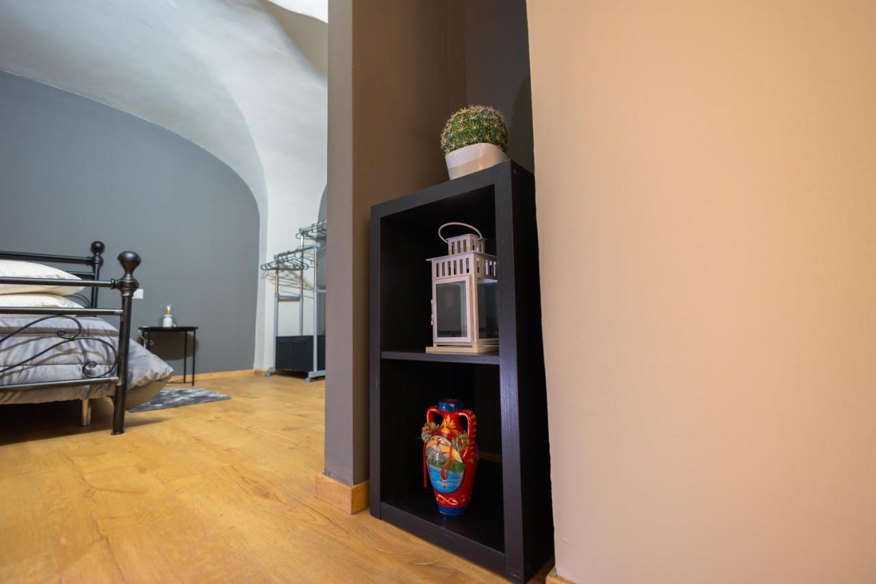 Lavika Home Catania Bagian luar foto